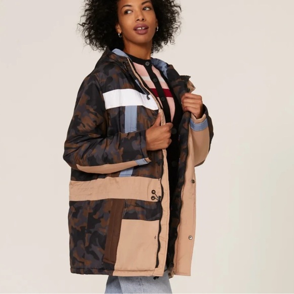 Munthe Navigate Ski Coat - Picture 2 of 9